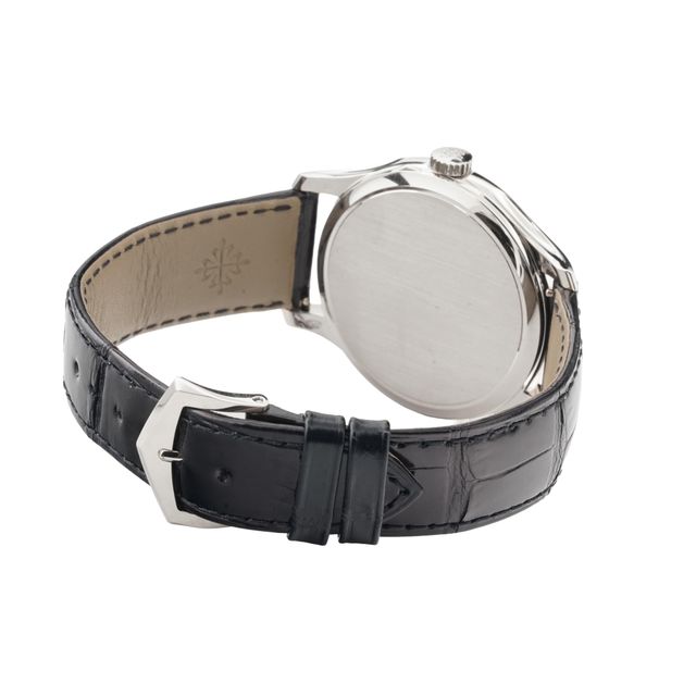 Patek Philippe Calatrava 5227G-010 Image 4